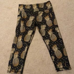 Cute Pineapple Capri Leggings
